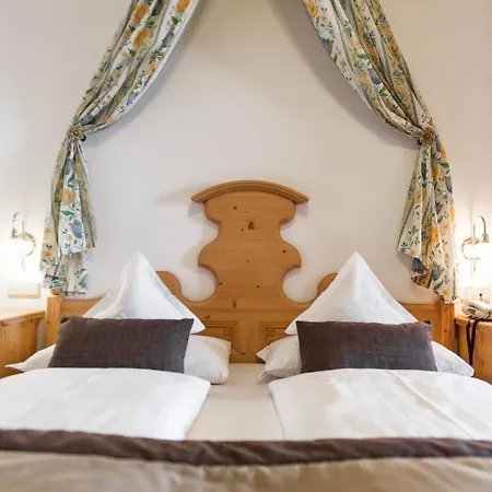 Der Verdinser Hof Отель 4*