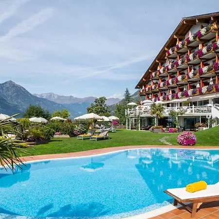 Der Verdinser Hof Отель 4*